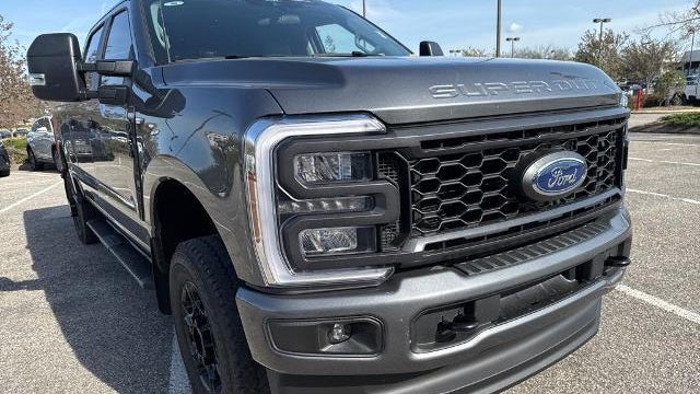 2026 Ford F-350 Super Duty Platinum