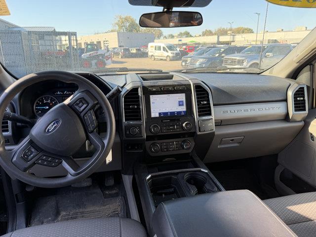 2022 Ford F-350 - $50,649