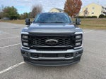 2025 F-350 Super Duty Thumbnail 2