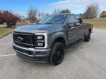 2025 F-350 Super Duty Thumbnail 4