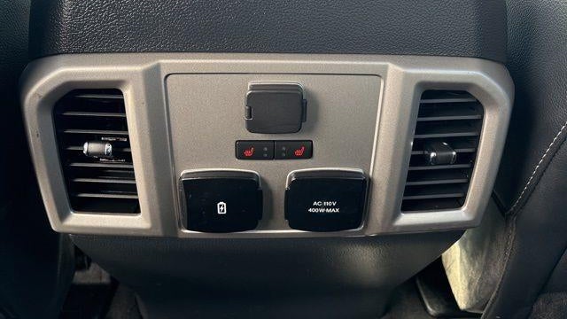 2022 Ford F-350 Super Duty Platinum