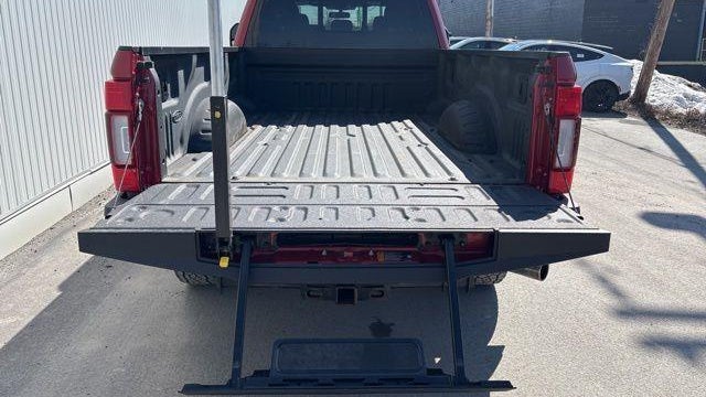 2022 Ford F-350 Super Duty Platinum