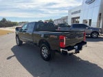 2023 F-350 Super Duty Thumbnail 2