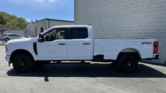 2025 Ford F-350 Super Duty King Ranch