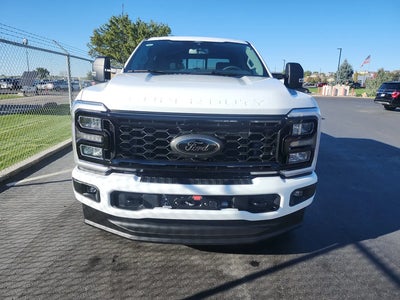 2026 Ford F-350 Super Duty 4X4 Platinum 4DR Crew Cab 6.8 FT. SB SRW Pickup