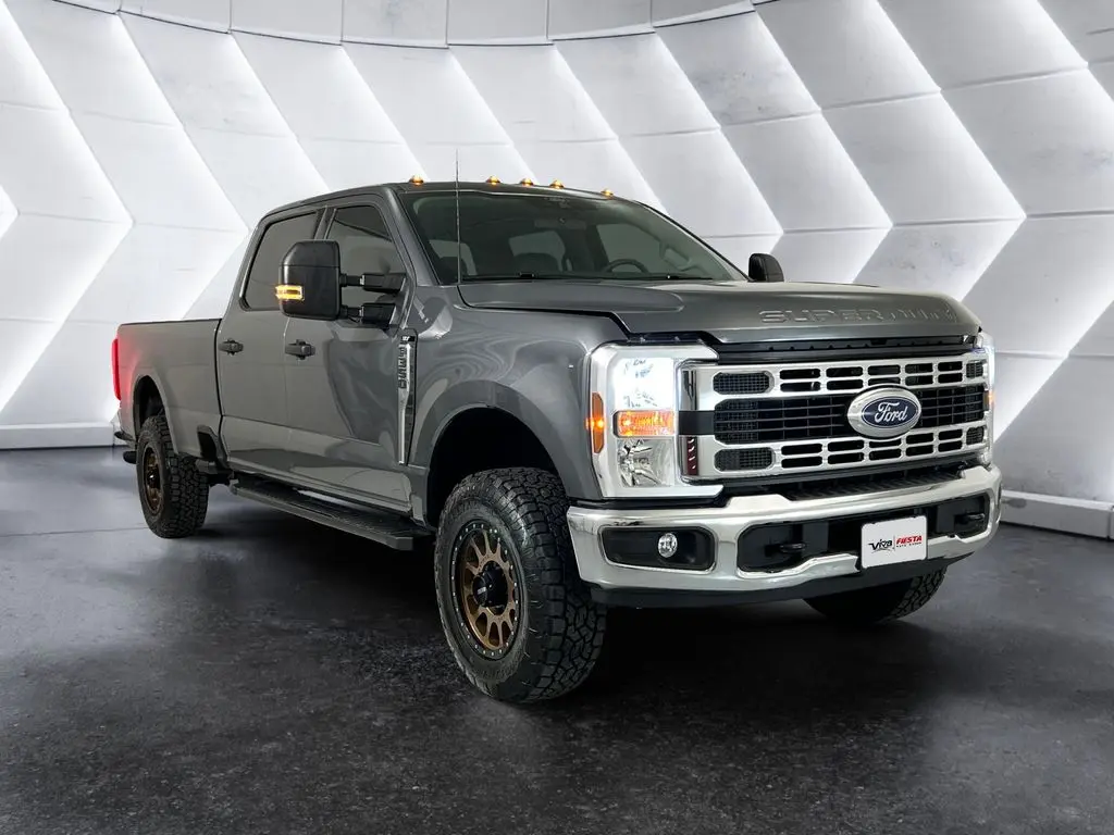 2026 Ford F-350 - $67,401
