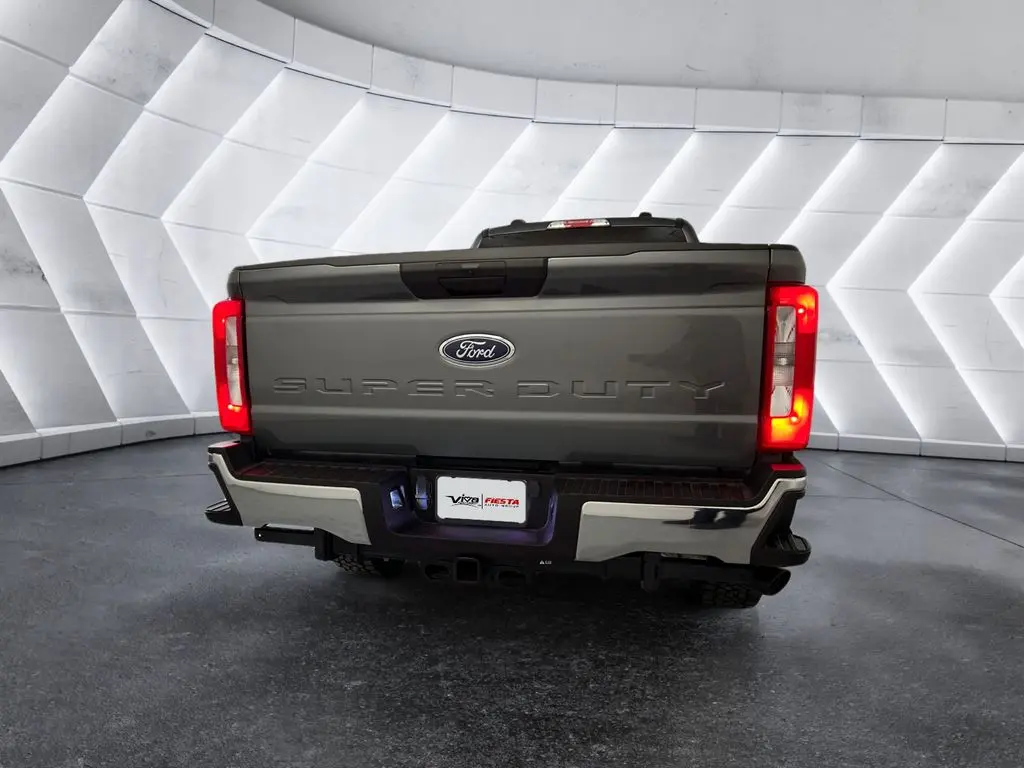 2026 Ford F-350 - $67,401