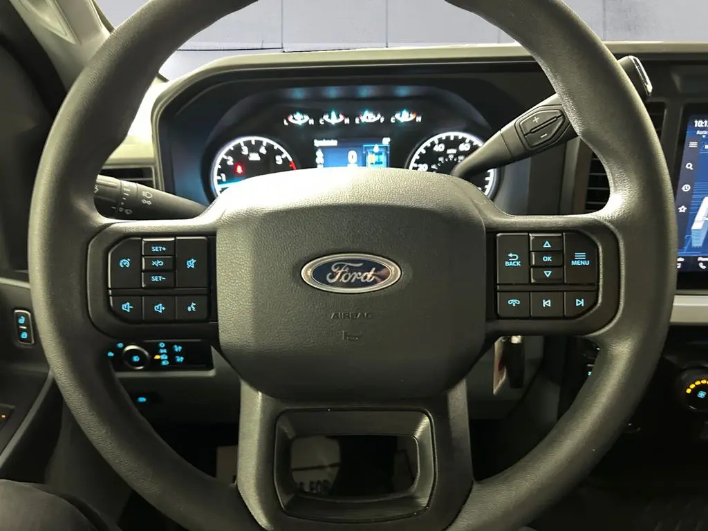 2026 Ford F-350 - $67,401