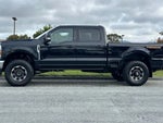 2024 F-350 Super Duty Thumbnail 2