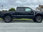 2024 F-350 Super Duty Thumbnail 6