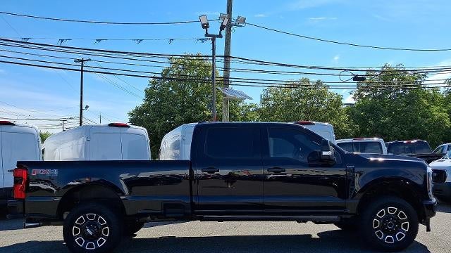 2025 Ford F-350 Super Duty XLT