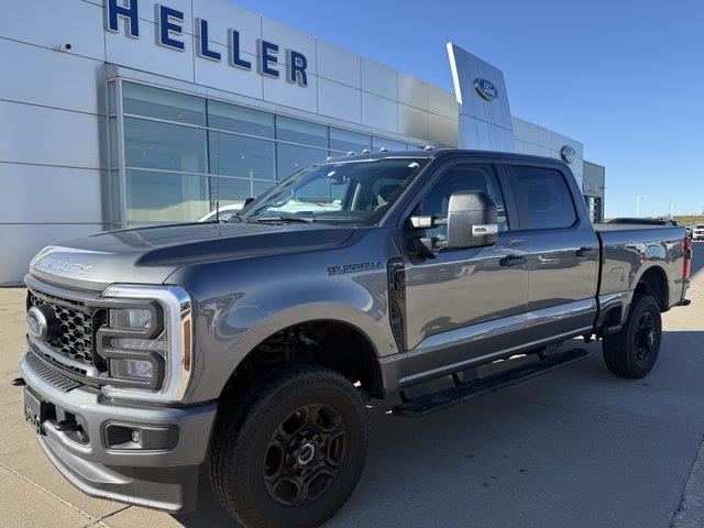 2025 Ford F-350