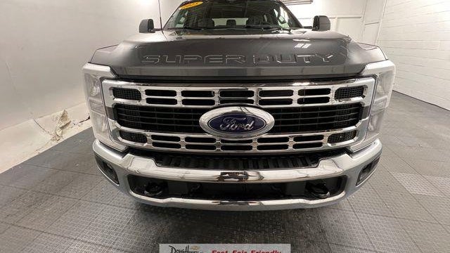 2025 Ford F-350 Super Duty XLT