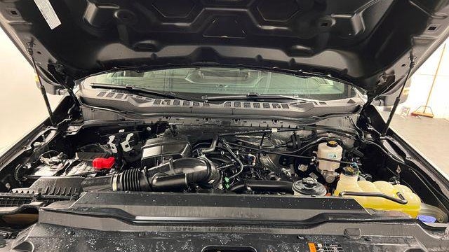 2025 Ford F-350 Super Duty XLT