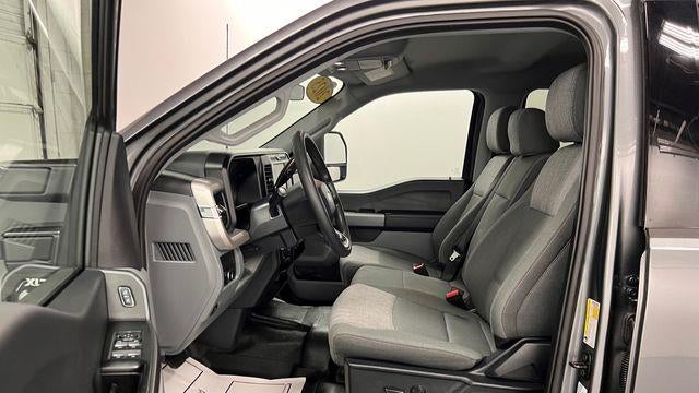 2025 Ford F-350 Super Duty XLT