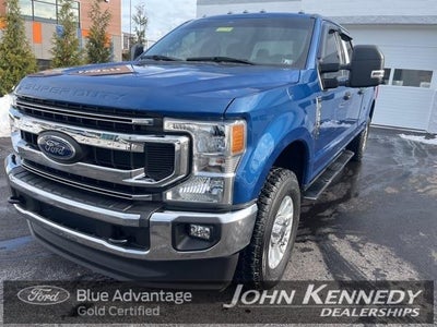 2022 Ford F-350 Super Duty 4X4 XLT 4DR Crew Cab 6.8 FT. SB SRW Pickup