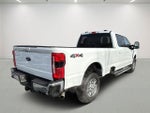 2024 F-350 Super Duty Thumbnail 5
