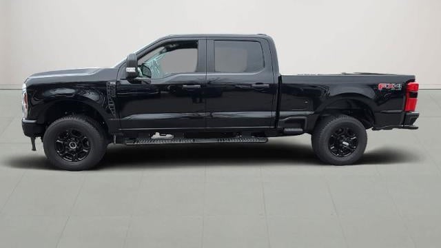 2025 Ford F-350 Super Duty XLT