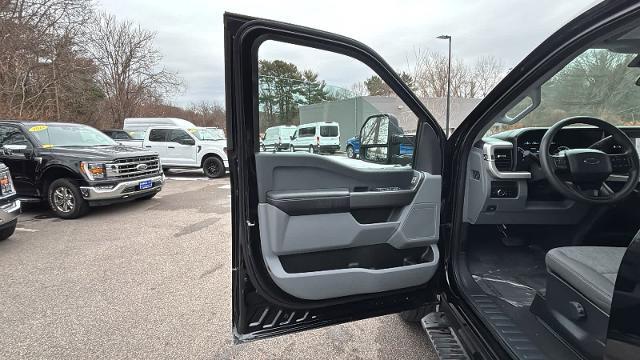 2025 Ford F-350 Super Duty XLT