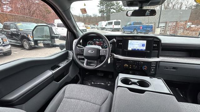 2025 Ford F-350 Super Duty XLT