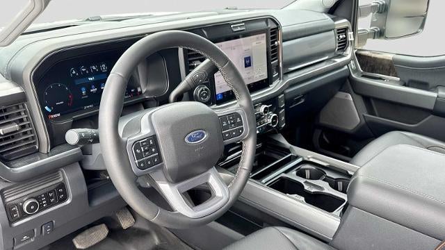 2026 Ford F-350 Super Duty Platinum