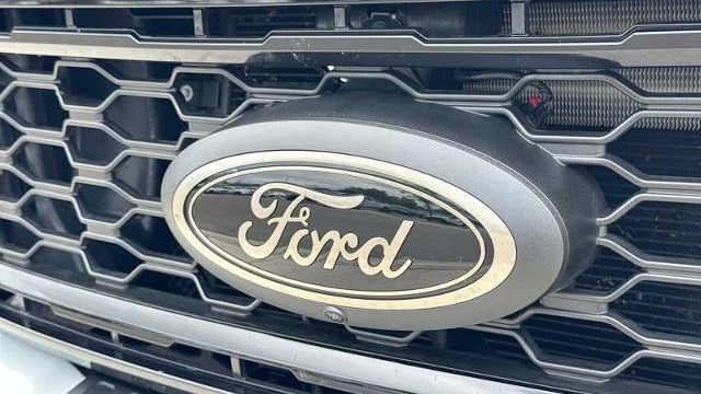 2026 Ford F-350 Super Duty Platinum