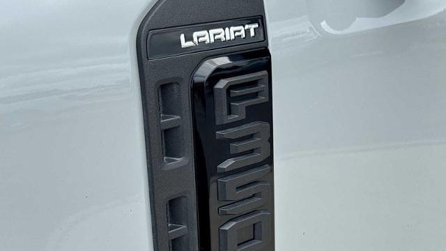 2026 Ford F-350 Super Duty Platinum