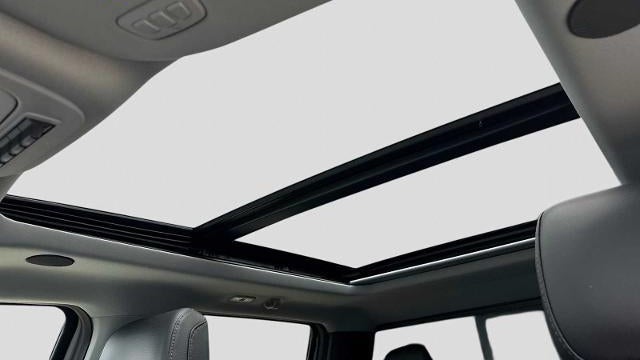 2026 Ford F-350 Super Duty Platinum