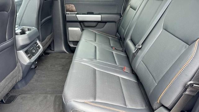 2026 Ford F-350 Super Duty Platinum