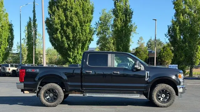 2022 Ford F-350 Super Duty XL
