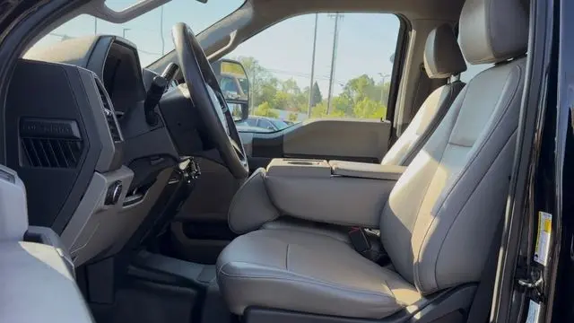 2022 Ford F-350 Super Duty XL