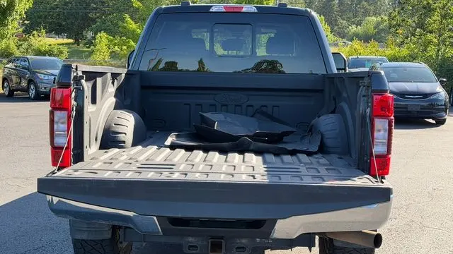 2022 Ford F-350 Super Duty XL