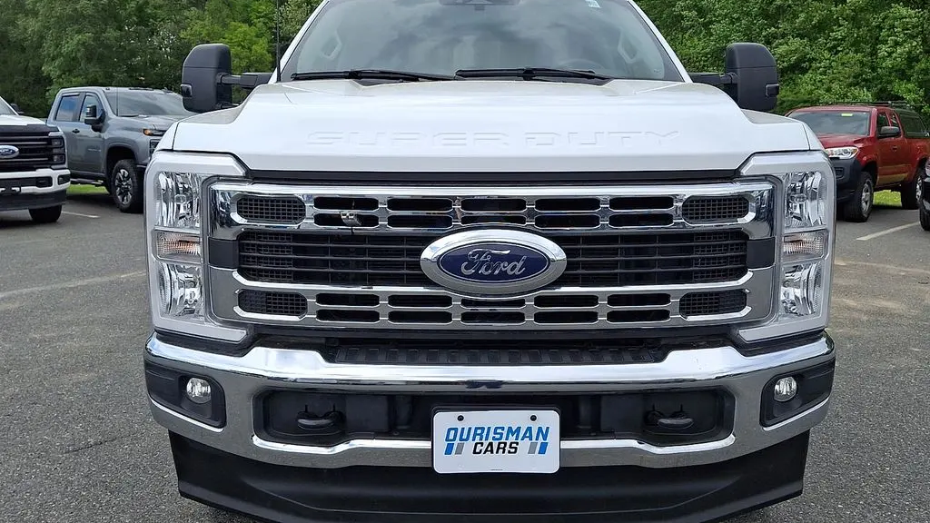2024 Ford F-350 Super Duty XLT