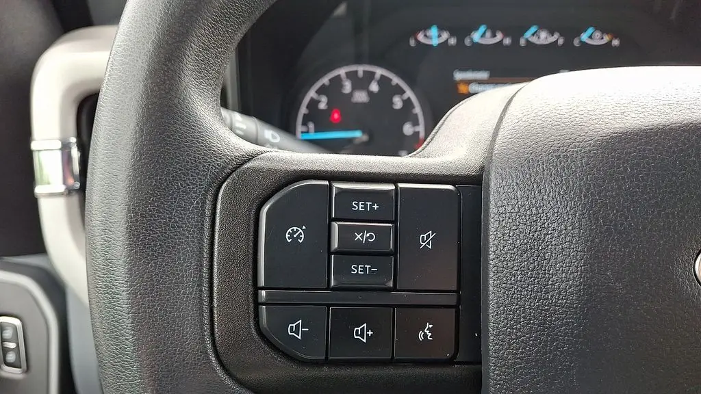 2024 Ford F-350 Super Duty XLT