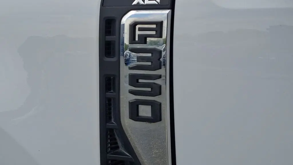 2024 Ford F-350 Super Duty XLT
