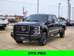 2024 F-350 Super Duty Thumbnail 3