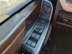 2025 F-350 Super Duty Thumbnail 14