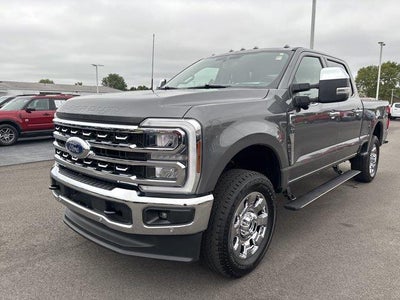 2025 Ford F-350 Super Duty 4X4 Lariat 4DR Crew Cab 6.8 FT. SB SRW Pickup