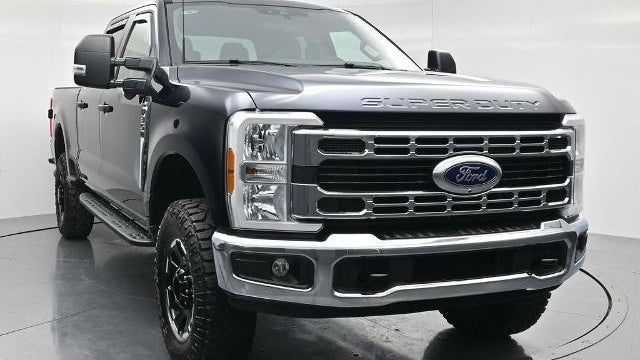 2025 Ford F-350 Super Duty XLT