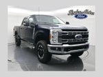 2025 F-350 Super Duty Thumbnail 1