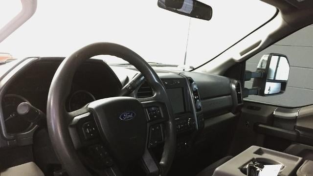 2022 Ford F-350 Super Duty XLT