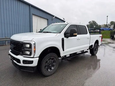 2024 Ford F-350 Super Duty 4X4 Lariat 4DR Crew Cab 6.8 FT. SB SRW Pickup