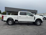 2024 F-350 Super Duty Thumbnail 2