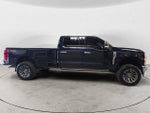 2025 F-350 Super Duty Thumbnail 4