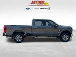 2025 F-350 Super Duty Thumbnail 7