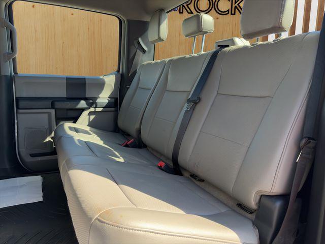 2022 Ford F-350 - $29,500