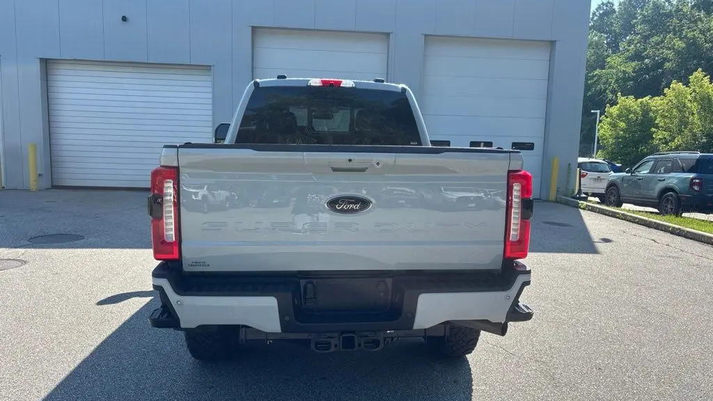2025 Ford F-350 Super Duty King Ranch