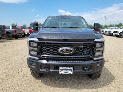 2025 Ford F-350 Super Duty 4X4 Lariat 4DR Crew Cab 6.8 FT. SB SRW Pickup