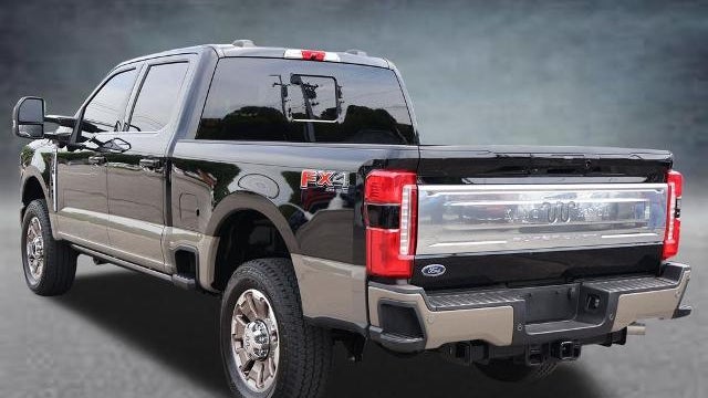 2026 Ford F-350 Super Duty Platinum