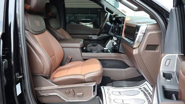 2026 Ford F-350 Super Duty Platinum